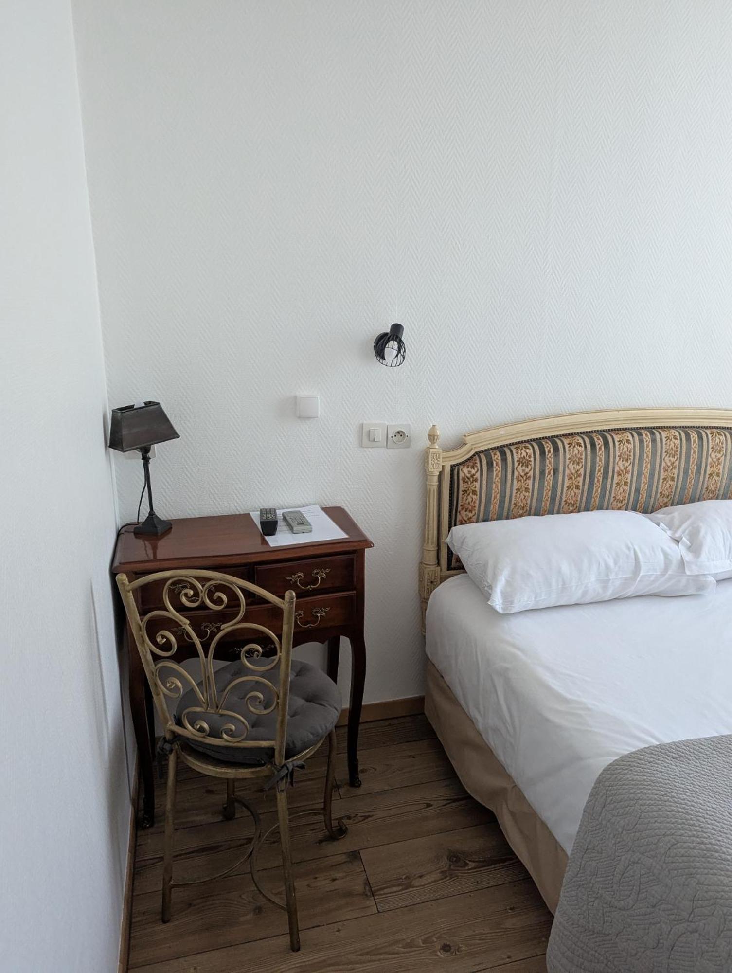 Hotel Du Parc 몽뗄리마 객실 사진